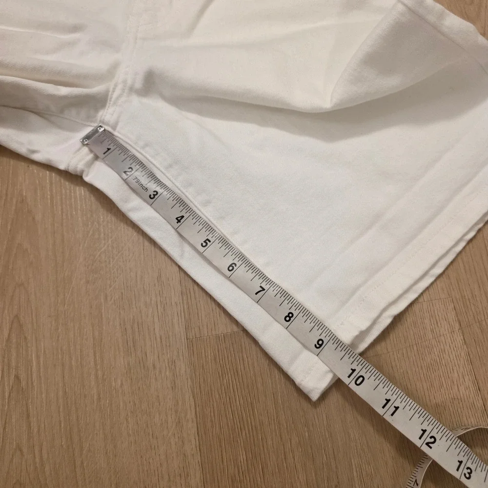 Wrangler White Denim High Rise 10